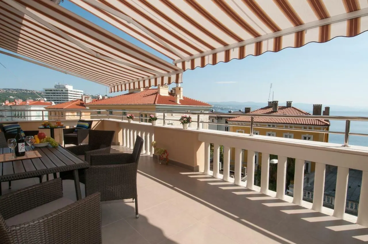 Iva, Opatija Centar Apartment 0*,  Croatia