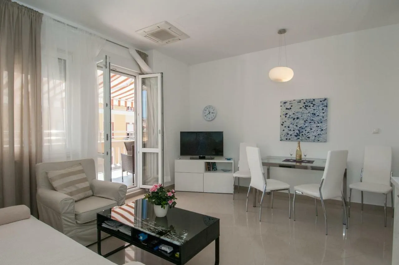 Iva, Opatija Centar Apartment